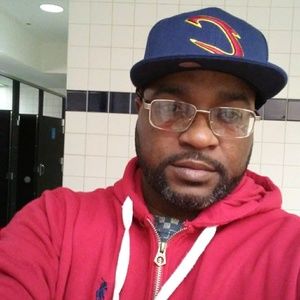 Meet your Posher, Jerome